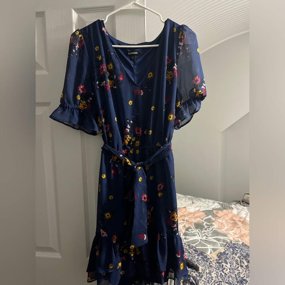 Express floral dress